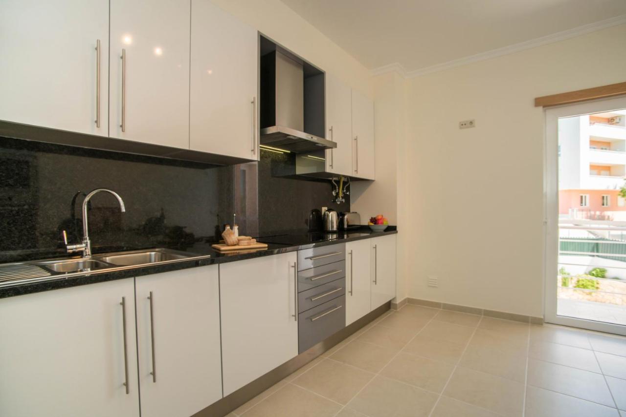 Central Modern 2 Bed Apartment Armação de Pêra Extérieur photo